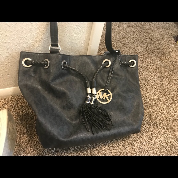 Meet your Posher, Tayla - Picture 7 of 7